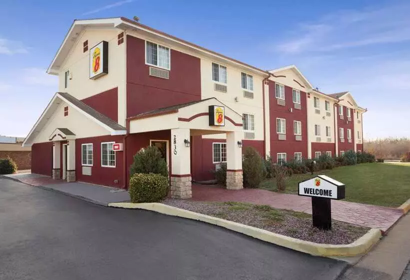 فندق على الطريق Super 8 By Wyndham Joplin