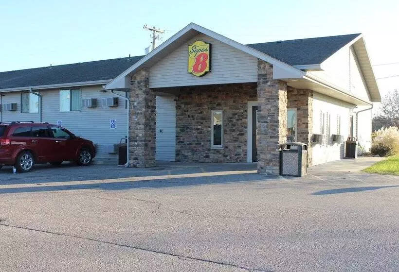 汽车旅馆  Super 8 By Wyndham Kearney