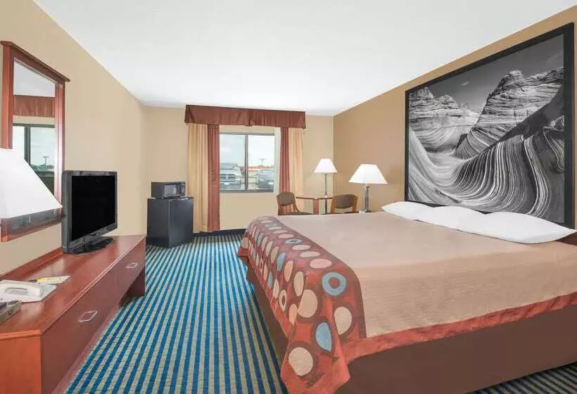 모텔 Super 8 By Wyndham Marshalltown