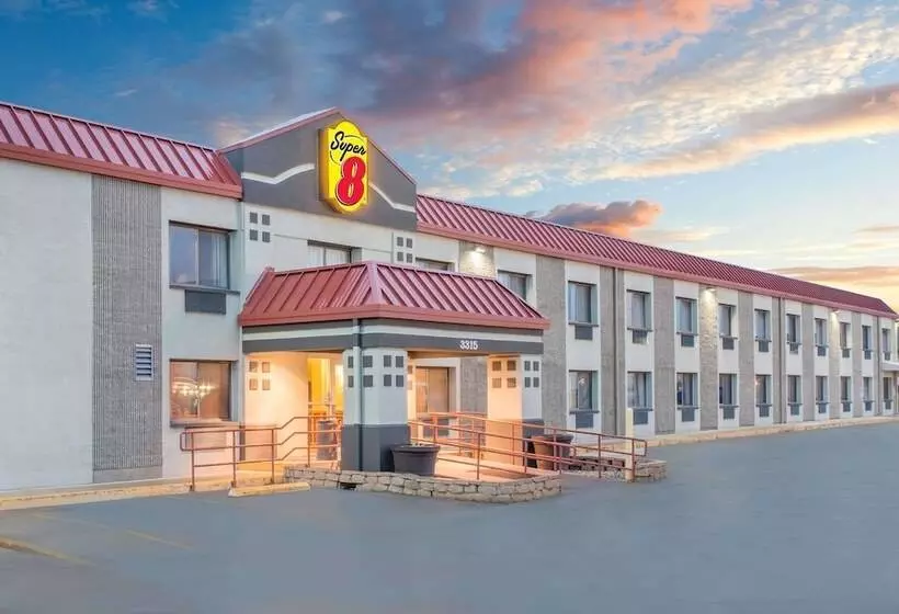 모텔 Super 8 By Wyndham Marshalltown