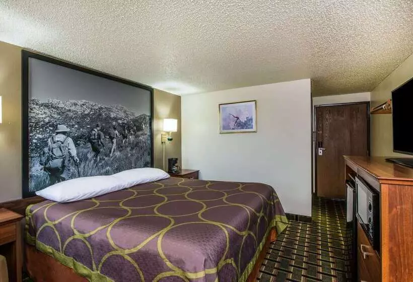 Мотель Super 8 By Wyndham Pueblo