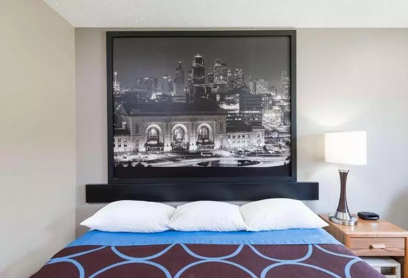 فندق على الطريق Super 8 By Wyndham West Plains