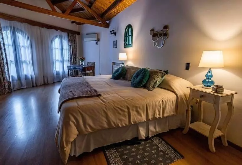 Retkeilymaja Casona La Chiquita