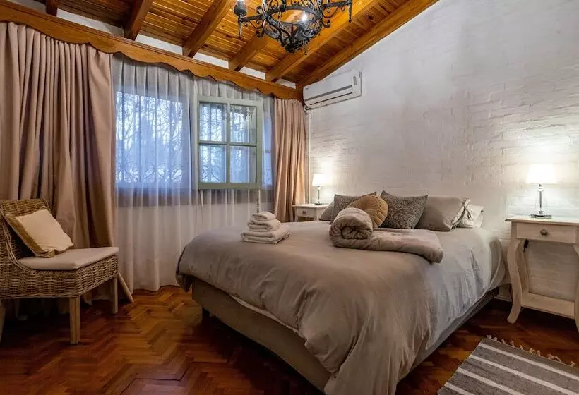 Retkeilymaja Casona La Chiquita