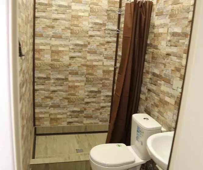 Gallery Hotel — Hostel