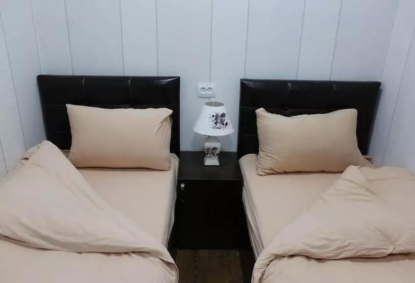Gallery Hotel — Hostel