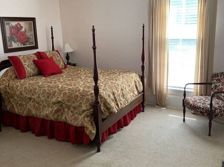 צימר The Inn At Key Falls Estate