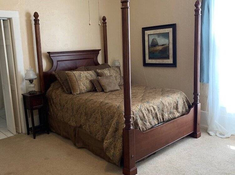 צימר The Inn At Key Falls Estate