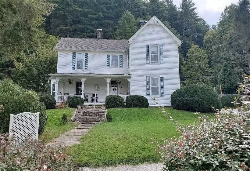 ベッドアンドブレックファースト The Inn At Key Falls Estate
