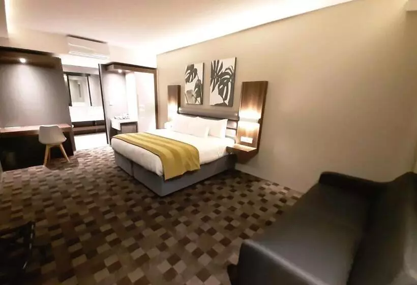 Copperwood Hotel And Conferencing