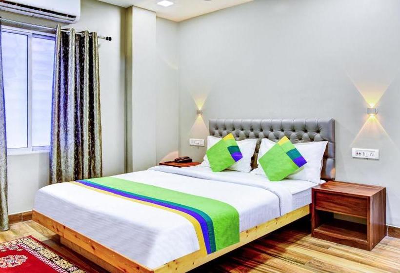 هتل Treebo Trip Mittal Gardens