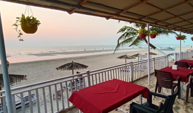 Pensão Anthy’s Guesthouse And Restaurant