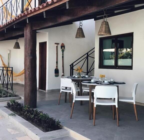 Pensió Pousada Oceano