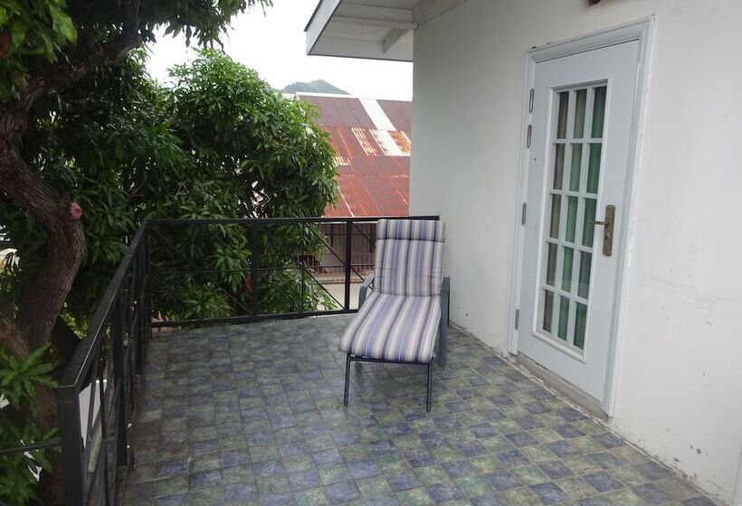 پانسیون Secret Haven Tnt