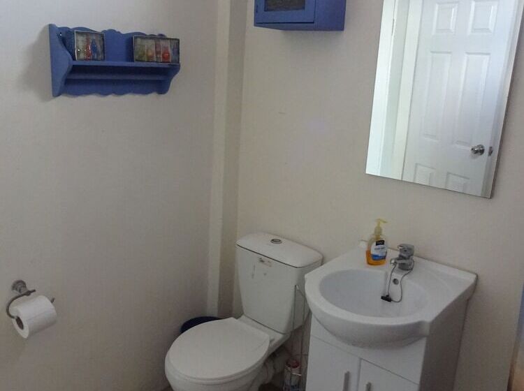 پانسیون Secret Haven Tnt