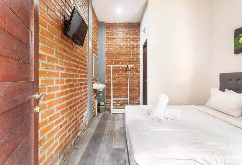 Majatalo The Backyard House