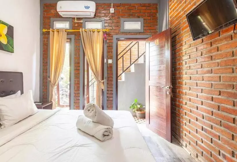 Majatalo The Backyard House