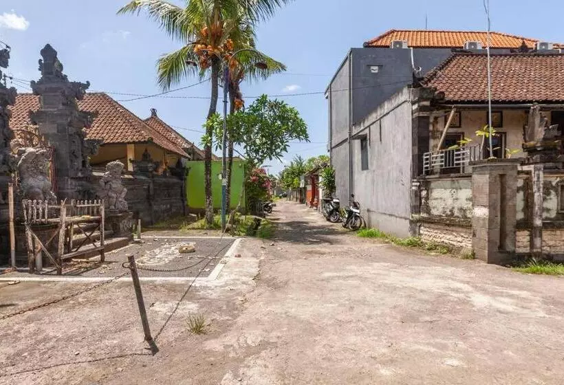 Majatalo The Backyard House