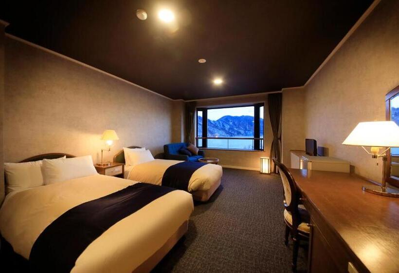 هاستل Yutorelo Nikko