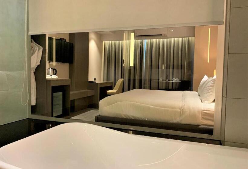 Capitol Hill Hotel And Suites