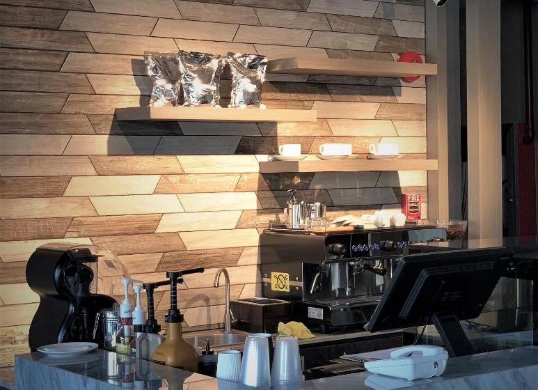 Capitol Hill Hotel And Suites