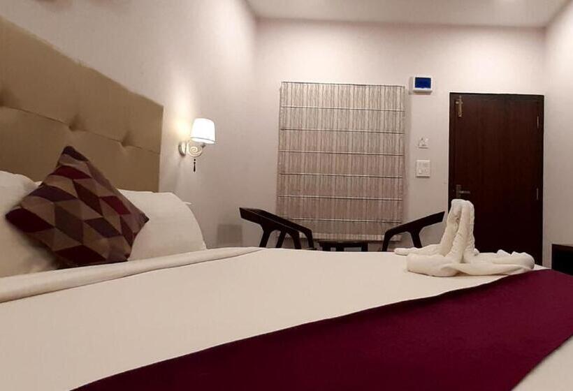 בית מלון כפרי Aurum Resorts