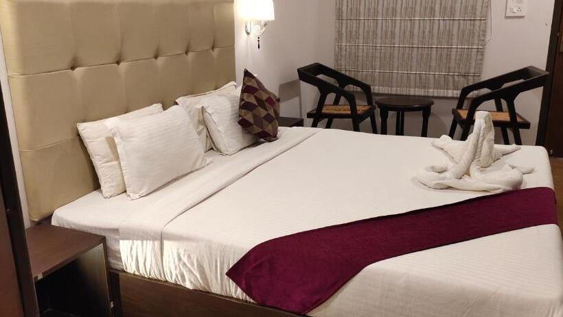 בית מלון כפרי Aurum Resorts