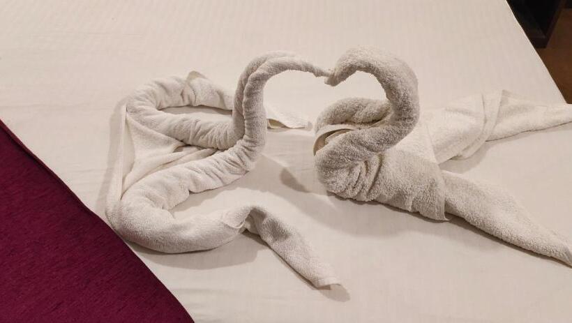 בית מלון כפרי Aurum Resorts