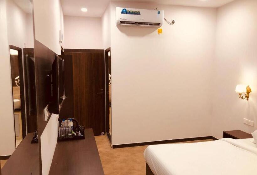 בית מלון כפרי Aurum Resorts