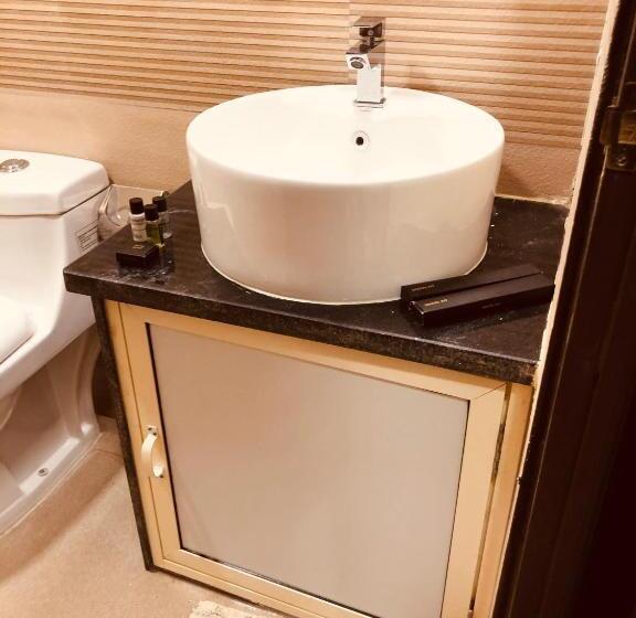 בית מלון כפרי Aurum Resorts