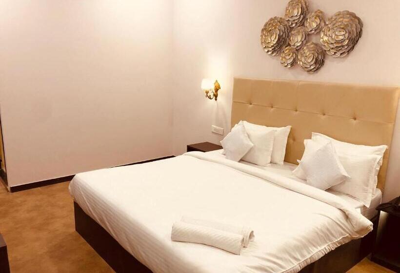 בית מלון כפרי Aurum Resorts