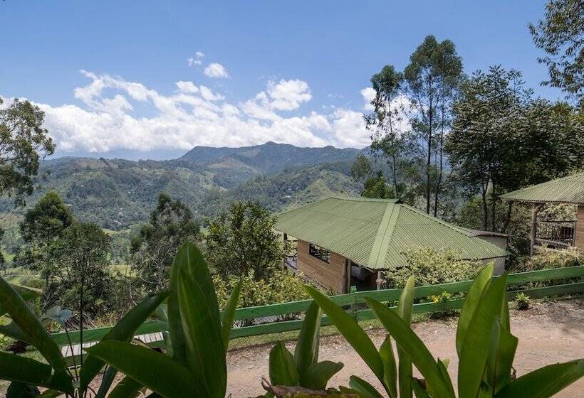 هتل Kawa Mountain Retreat