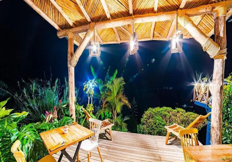 ホテル Kawa Mountain Retreat