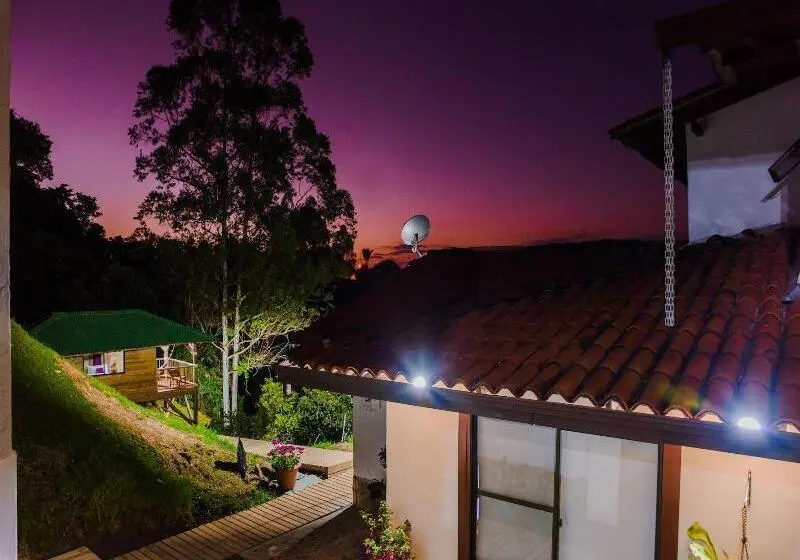 ホテル Kawa Mountain Retreat