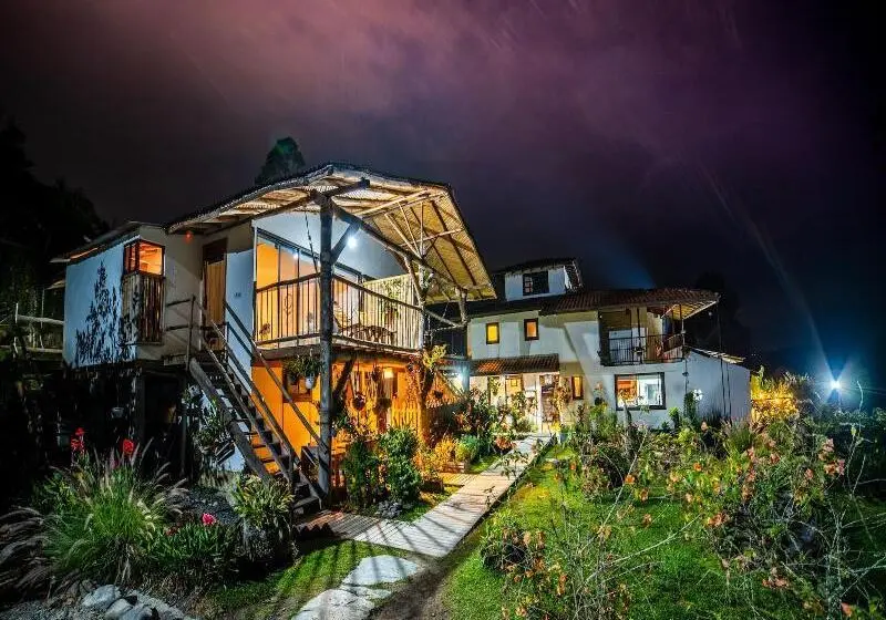 ホテル Kawa Mountain Retreat