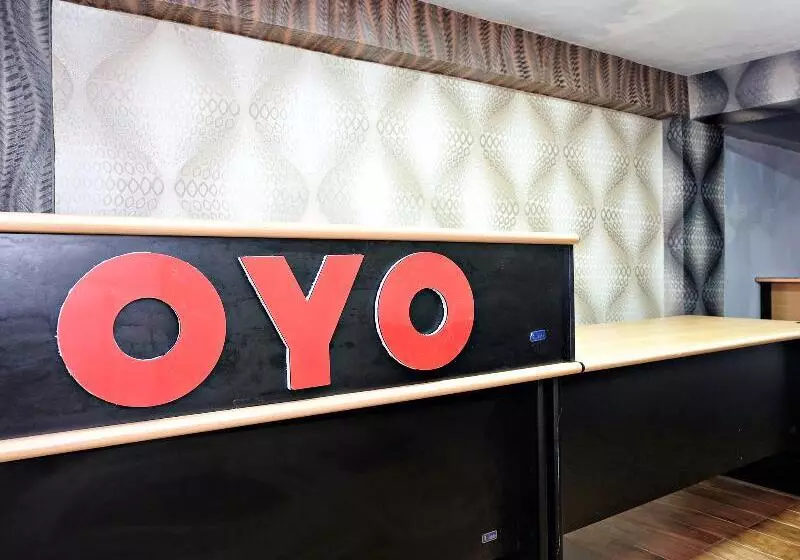 ホテル Oyo 2595  Jinan Makassar