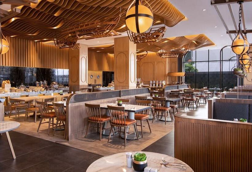 호텔 Porta By Ambarrukmo