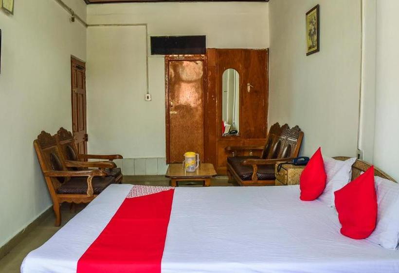 호텔 Spot On 48242 Diamond