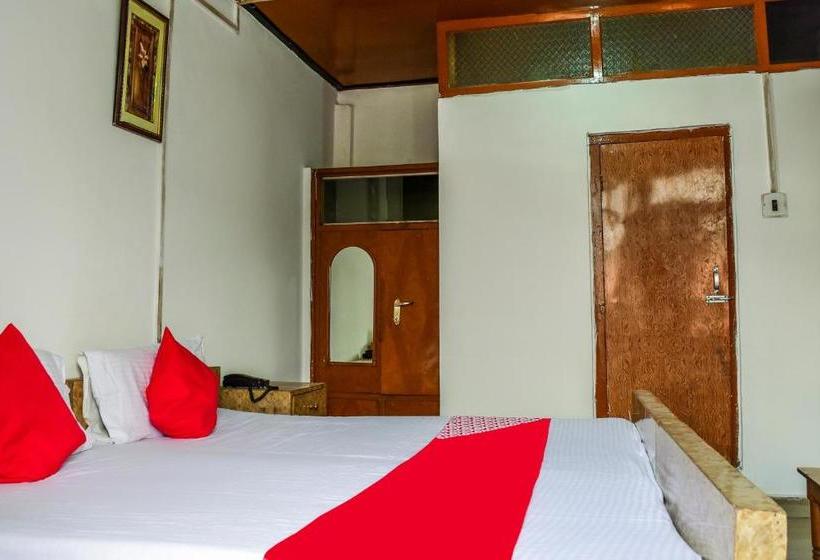 호텔 Spot On 48242 Diamond