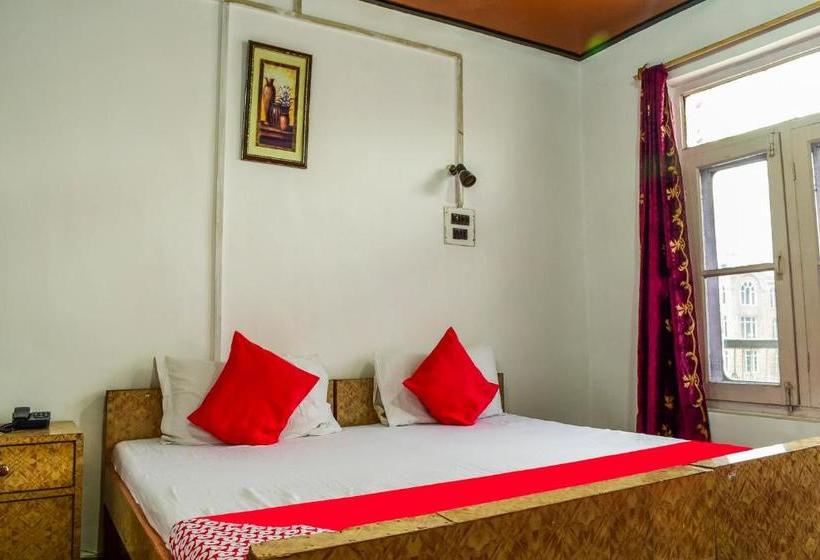 호텔 Spot On 48242 Diamond