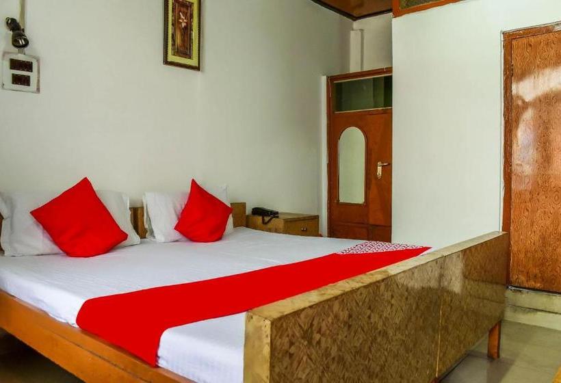 호텔 Spot On 48242 Diamond