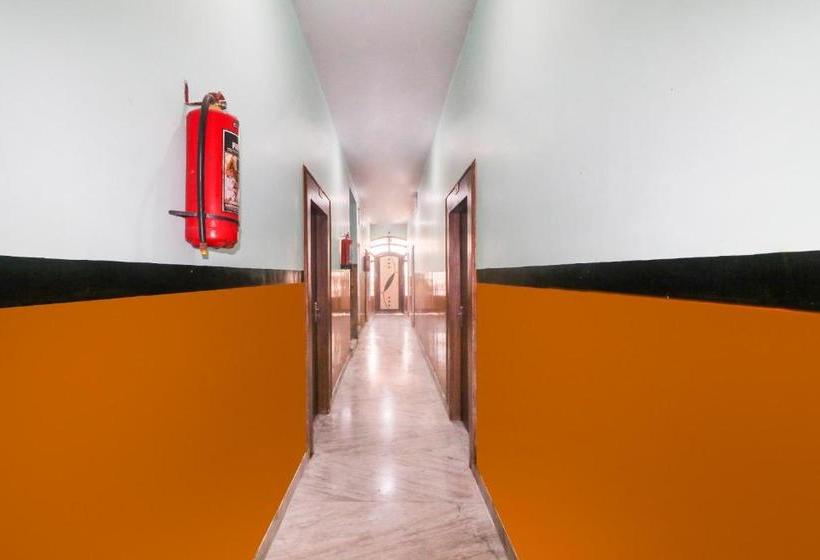 호텔 Spot On 67728 Ashish Guest House