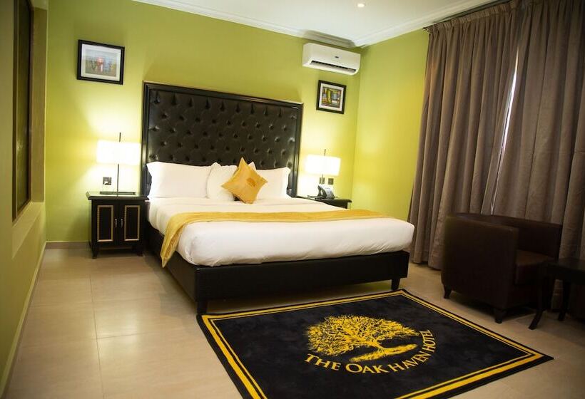 Oak Haven Hotel And Suites