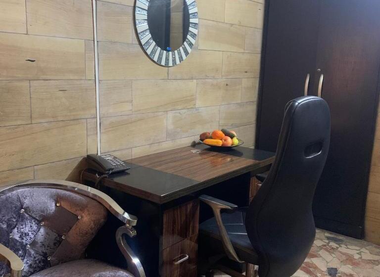 پانسیون Health Plaza