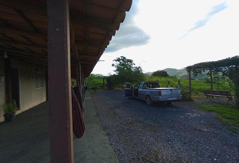 Hospedaria Pousada Flores De Ipê