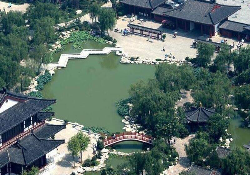 בית מלון כפרי Greentree Inn Huaqingchi Subway Station