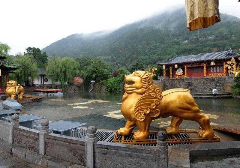 בית מלון כפרי Greentree Inn Huaqingchi Subway Station