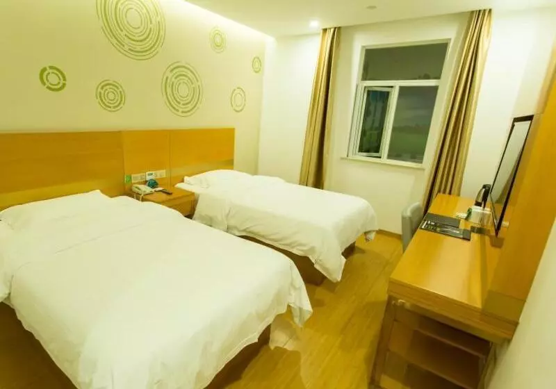 Hotelli Greentree Inn Yangzhou Railway Station Jinzhankou Business