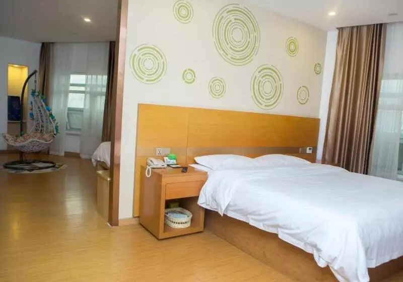 Hotelli Greentree Inn Yangzhou Railway Station Jinzhankou Business