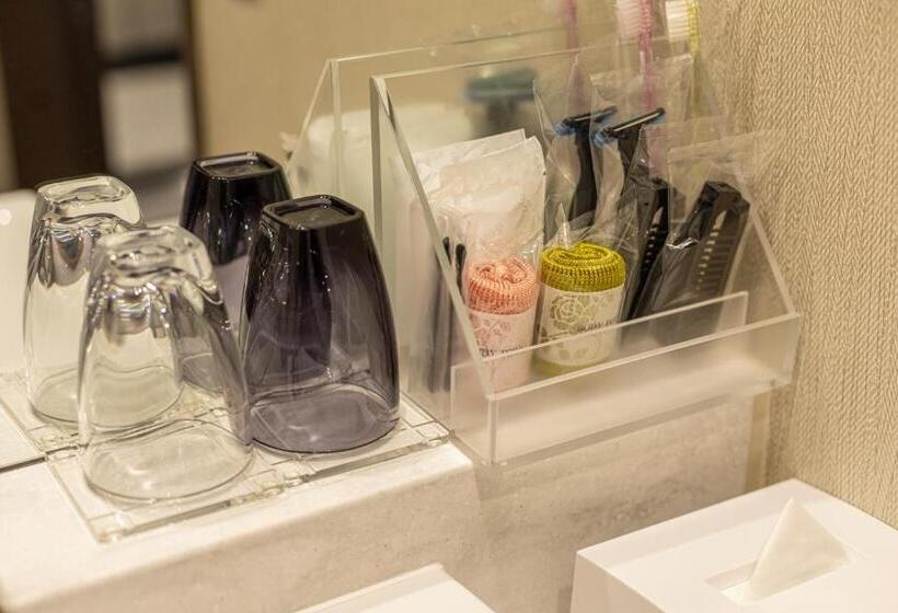 فندق Meitetsu Inn Shinosakaeki Higashiguchi